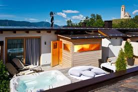 wellness suite mit whirlpool