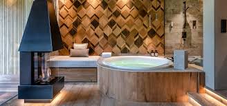suite mit whirlpool im zimmer